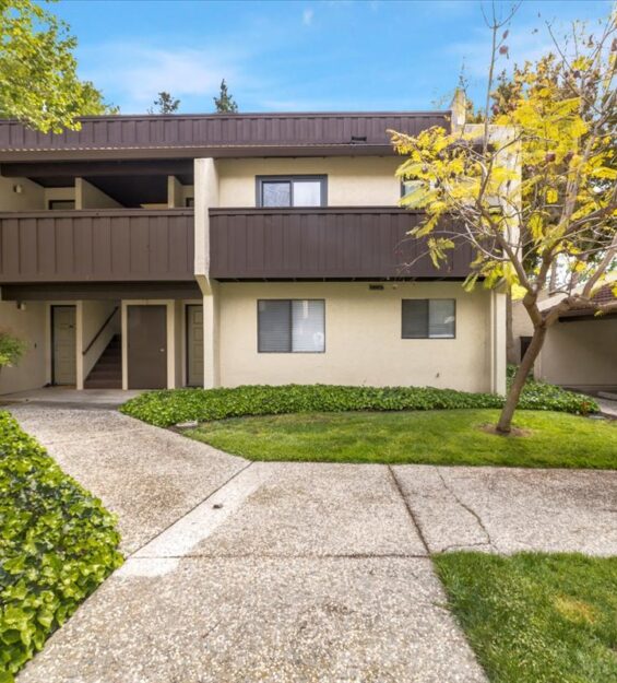 Sunnyvale CA condo home remodel by bay design + remodel