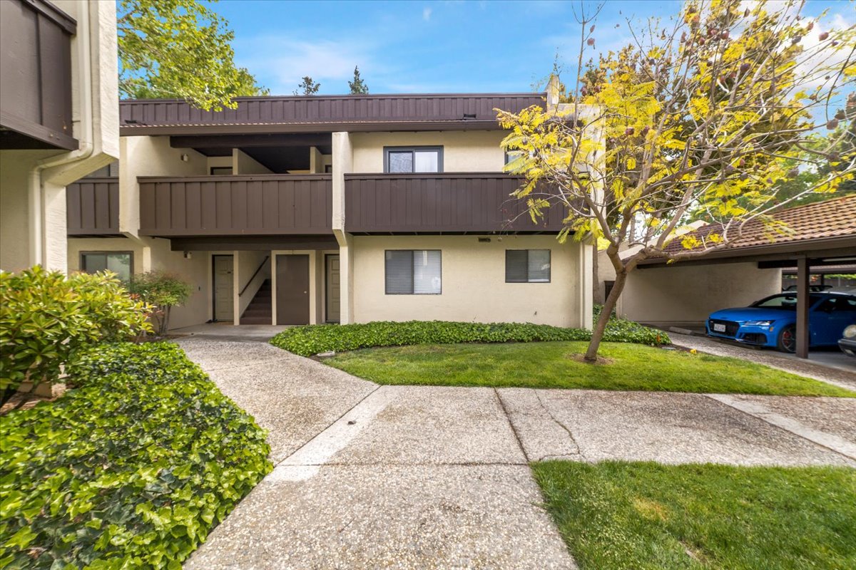 Sunnyvale CA condo home remodel by bay design + remodel